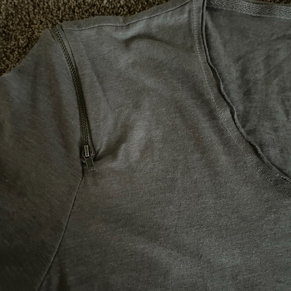 Men’s INC raw hem zipper t shirts - Picture 3 of 5